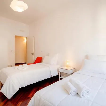 Mediterra Spacious Apartahotel Bari
